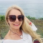 Yuliya, 41 (2 , 0 )